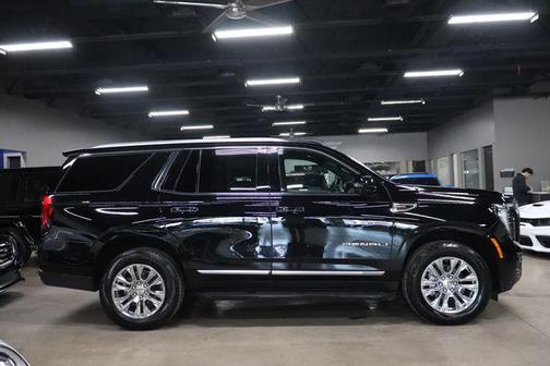 Onyx Black 2025 GMC Yukon Denali