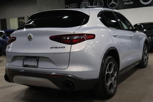 2023 Alfa Romeo Stelvio Ti