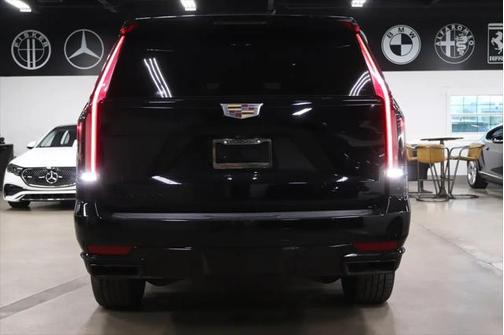 2021 Cadillac Escalade ESV Sport Platinum