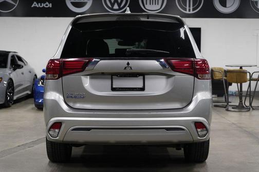 SILVER 2022 Mitsubishi Outlander SEL