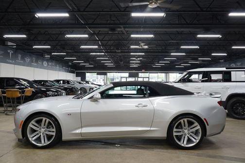 Silver Ice Metallic 2017 Chevrolet Camaro 2LT