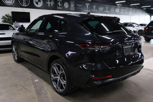 2022 Maserati Levante Modena S
