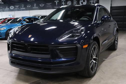 2023 Porsche Macan T