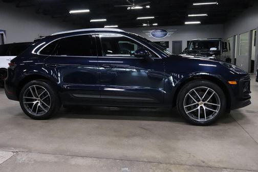 2023 Porsche Macan T
