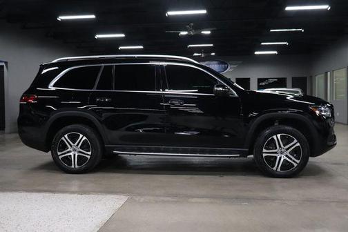 BLACK 2020 Mercedes-Benz GLS 450 4MATIC