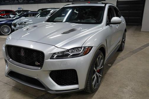 Indus Silver Metallic 2019 Jaguar F-PACE SVR