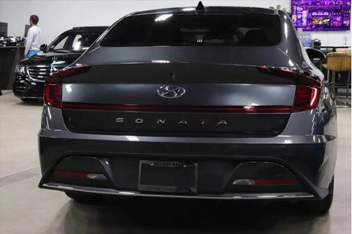 2022 Hyundai SONATA SE