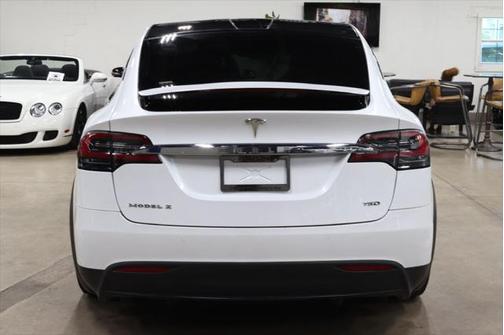 2017 Tesla Model X 75D