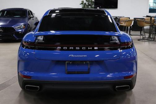 2024 Porsche Panamera 