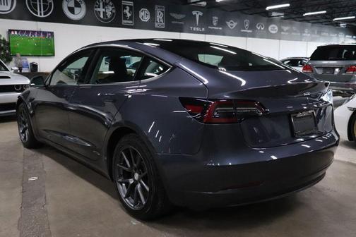 2023 Tesla Model 3 Standard Range