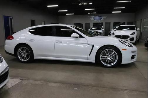 2014 Porsche Panamera