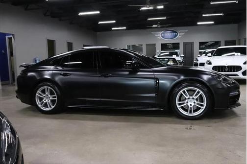2019 Porsche Panamera