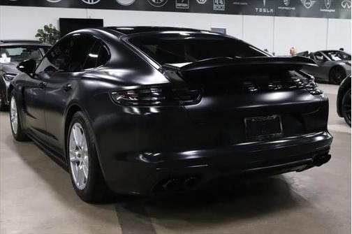 2019 Porsche Panamera