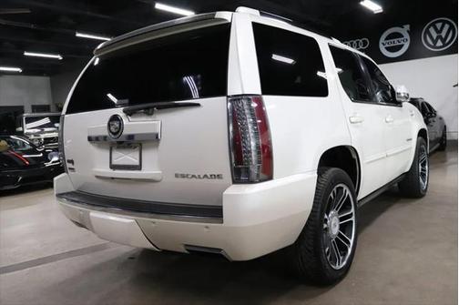 2012 Cadillac Escalade Premium