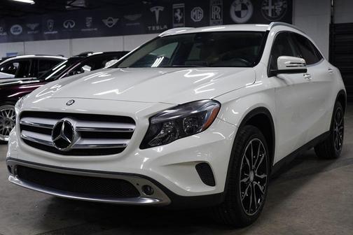 Cirrus White 2017 Mercedes-Benz GLA 250 Base