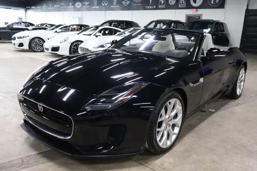2019 Jaguar F-TYPE P300