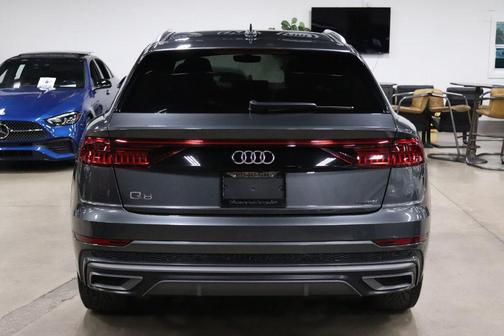2021 Audi Q8 55 Premium Plus