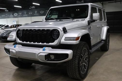 Silver Zynith Clearcoat 2024 Jeep Wrangler 4xe High Altitude