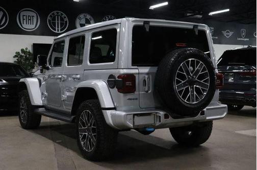 Silver Zynith Clearcoat 2024 Jeep Wrangler 4xe High Altitude