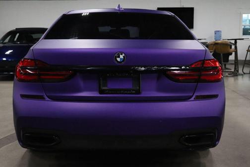 2017 BMW 740 740i