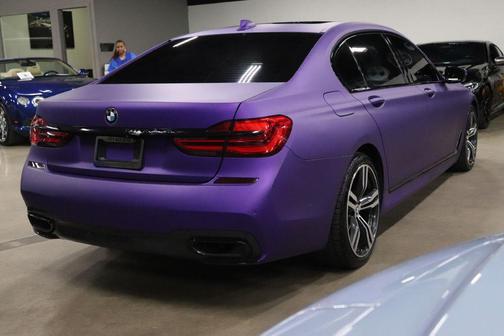 2017 BMW 740 740i