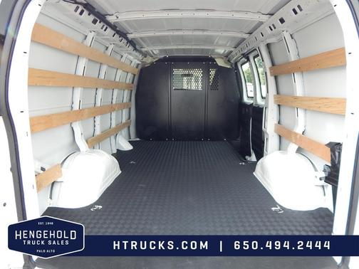 2024 Chevrolet Express 2500 Work Van