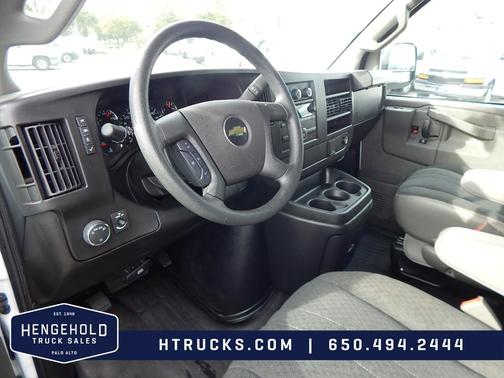 2024 Chevrolet Express 2500 Work Van