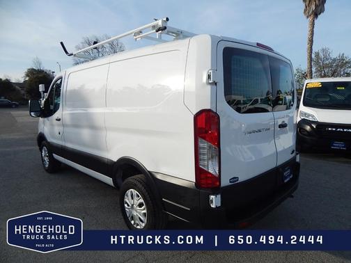 2024 Ford Transit-250 