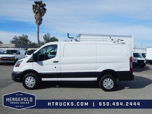 2024 Ford Transit-250 