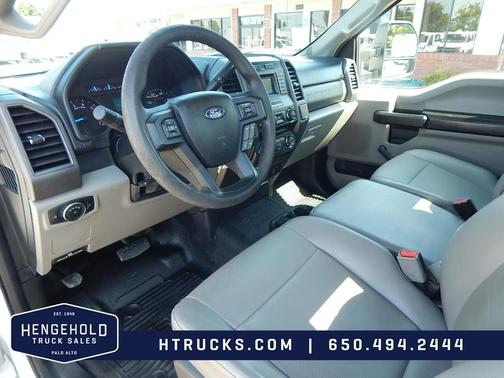 White 2017 Ford F-350