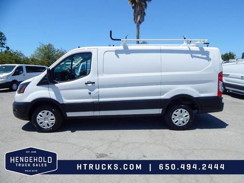 2023 Ford Transit-250