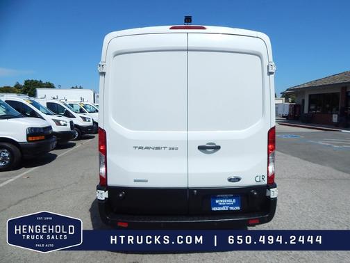 2017 Ford Transit-350 148 WB Medium Roof Cargo