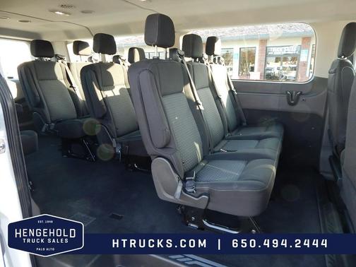 2022 Ford Transit-350 