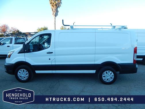 2024 Ford Transit-250 