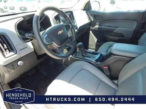 White 2018 Chevrolet Colorado WT
