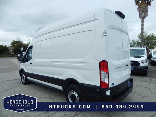 2020 Ford Transit-250 Base