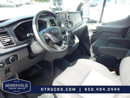 2023 Ford Transit-250