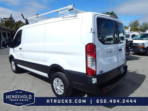 2023 Ford Transit-250