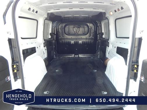 2022 RAM ProMaster City Base