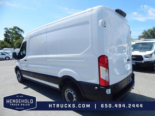 2021 Ford Transit-250