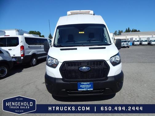 2022 Ford Transit-250 Base