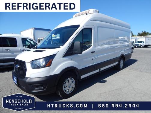 2022 Ford Transit-250 Base