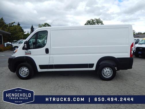 White 2018 RAM ProMaster 1500 Low Roof