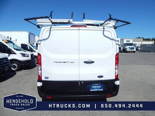 2023 Ford Transit-250