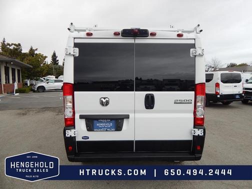 2023 RAM ProMaster 2500 Base