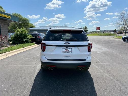 2018 Ford Explorer Sport