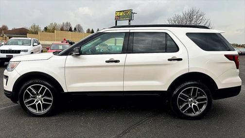 2019 Ford Explorer Sport