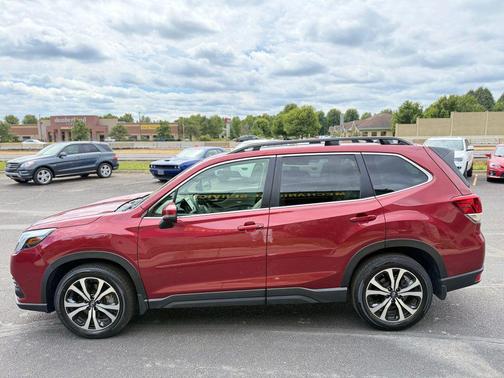 2024 Subaru Forester Sport