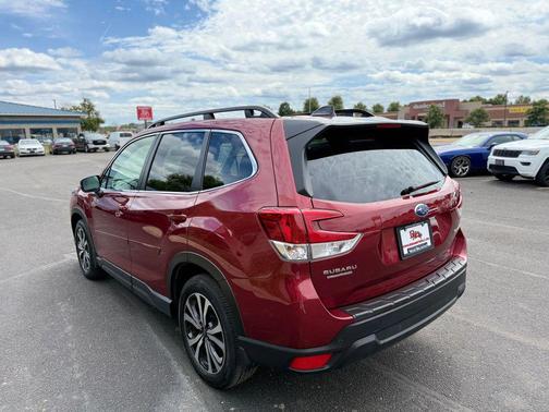 2024 Subaru Forester Sport
