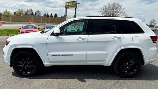 2021 Jeep Grand Cherokee Laredo